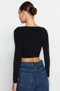 TRENDYOLMİLLA Black Cut Out/Window Detailed Knitting Blouse - Image 6