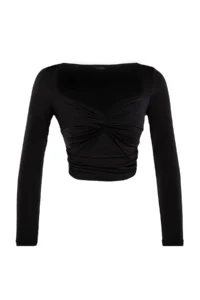 TRENDYOLMİLLA Black Cut Out/Window Detailed Knitting Blouse - Image 7