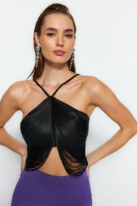 TRENDYOLMİLLA Black Crop Tassel Detailed Weaving Blouse - Image 7