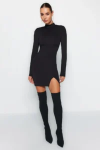 TRENDYOLMİLLA Black Body-Fitting Dog collar Knitting Short Chic Evening Gown Gece Graduation Dress