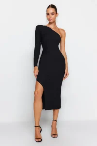 TRENDYOLMİLLA Black Fitted Knitting Chic Evening Gown Gece Graduation Dress - Image 3