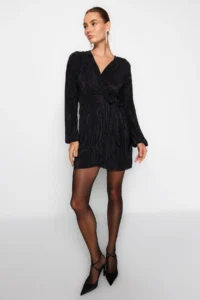 TRENDYOLMİLLA Black Belted A-Kesim Lined pleated Knitting Short Chic Evening Gown Gece Graduation Dress - Image 3