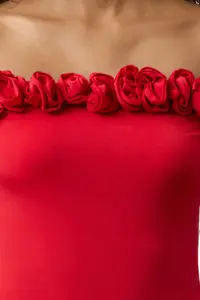 TRENDYOLMİLLA Red Rose Detailed Knitting Bodysuit .D.00015 - Image 4