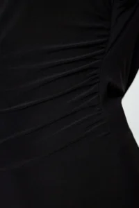TRENDYOLMİLLA Black Back Detailed Chain with accessories Off-Shoulder Neck Knitting Blouse - Image 4