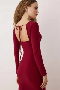 TRENDYOLMİLLA Burgundy Fitted Chest Binding Detailed Knitting LONG Chic Evening Gown Dress - Image 4