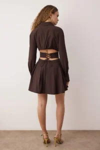 TRENDYOLMİLLA Brown Corset Detailed Poplin Short Evening Gown Gece Graduation Dress - Image 4