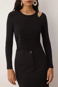 TRENDYOLMİLLA Black Agrafli Asymmetric Yaka Knitting Party Bodysuit .D.00011 - Image 4