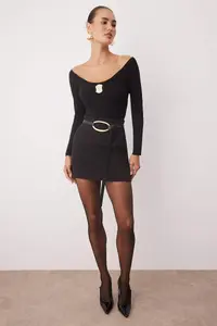 TRENDYOLMİLLA Black Gold with accessories Carmen Collar Knitting Party Bodysuit .D.00017 - Image 2