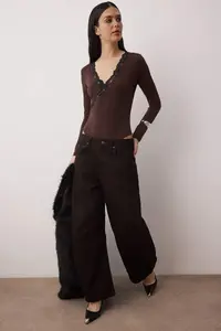 TRENDYOLMİLLA Brown Lace striped V-neck Knitting Bodysuit .D.00018 - Image 2
