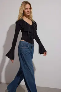 TRENDYOLMİLLA Black Plain V-neck LONG Knitting Sandy Bodysuit .D.00020 - Image 2