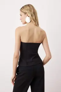 TRENDYOLMİLLA Black Gold Button Detailed Strapless Weaving Party Bustier - Image 4