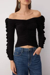 TRENDYOLMİLLA Black Plain Carmen Collar LONG Knitting Sandy Party Blouse - Image 4