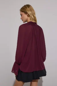 TRENDYOLMİLLA Koyu Burgundy Barbell Neck Unlined Transparan Weaving Party Blouse - Image 8