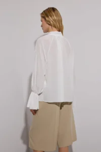 TRENDYOLMİLLA White Barbell Neck Unlined Weaving Party Blouse - Image 8