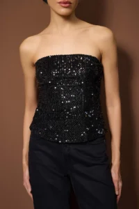TRENDYOLMİLLA Black Strapless sequined Bedene Oturan Party Blouse - Image 3