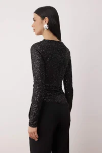 TRENDYOLMİLLA Black Boat Neck Knitting Party Blouse - Image 4
