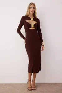 TRENDYOLMİLLA Brown Cut-Out Detailed with accessories Knitting Midi Lined Dress - Image 2