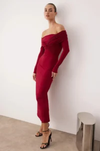 TRENDYOLMİLLA Burgundy Collar Detailed Knitting Midi Unlined Chic/Evening Dress - Image 2