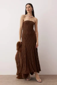 TRENDYOLMİLLA Brown Plain Lace Strapless Midi Lined Dress - Image 2
