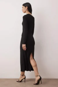 TRENDYOLMİLLA Black Accessory Detailed Knitting Maxi Lined her dress - Image 4