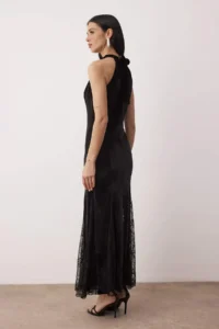 TRENDYOLMİLLA Black Lace Detailed Knitting Velvet Maxi Unlined her dress - Image 5