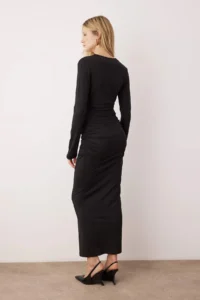 TRENDYOLMİLLA Black Belt Detailed Knitting Modal Chic/Evening Dress - Image 4