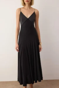 TRENDYOLMİLLA Black Knitting Satin Detailed Maxi Unlined Chic/Evening Dress - Image 4