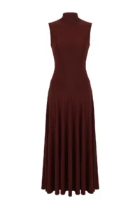 TRENDYOLMİLLA Dark Brown Knitting Back Detailed Dress - Image 5
