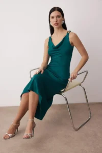 TRENDYOLMİLLA Emerald Green Stone with accessories Weaving Satin Midi Elegant/Evening Dress - Image 3