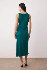 TRENDYOLMİLLA Emerald Green Stone with accessories Weaving Satin Midi Elegant/Evening Dress - Image 5