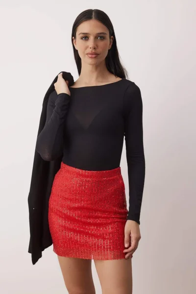 TPRAW26ET00021-RED_1