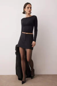 TRENDYOLMiLLA Black Low Waist Stone Printed Weaving Skirt Look Shorts - Image 2