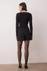 TRENDYOLMiLLA Black Low Waist Stone Printed Weaving Skirt Look Shorts - Image 4