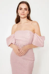 TRENDYOLMİLLA Pink Arched Lined textured Kendinden Patterned Weaving Chic Evening Gown Dress - Image 2