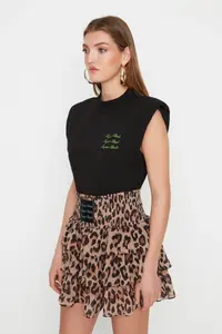 TRENDYOLMİLLA X Sagaza Studio Black Knitting Bodysuit .D.00001 - Image 4