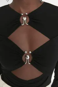 TRENDYOLMİLLA Black Window/Cut Out Detailed with accessories snaps Bodysuit .D.0014 - Image 6