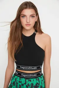 TRENDYOLMİLLA X Sagaza Studio Black Metal Accessory Detailed Knitting Bustier - Image 5