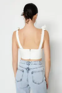TRENDYOLMİLLA Ecru Crop underwire Weaving Bustier - Image 6