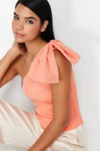 TRENDYOLMİLLA Orange Single Arm Bow Detailed Knitwear Blouse