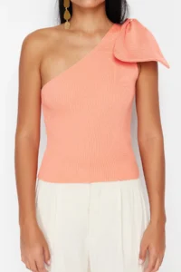 TRENDYOLMİLLA Orange Single Arm Bow Detailed Knitwear Blouse - Image 4