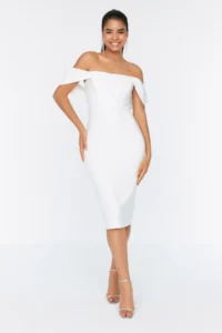 TRENDYOLMİLLA Bridal White Fitted Corset Detailed Weaving Chic Evening Gown Night Graduation Dress - Image 4