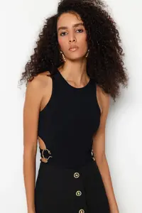 TRENDYOLMİLLA Black with accessories Window/Cut Out Detailed snaps Knitting Bodysuit .D.00044 - Image 3