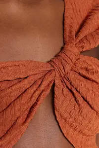 TRENDYOLMİLLA Brick Red Crop Knitting textured Bustier - Image 5