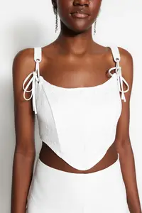 TRENDYOLMİLLA Ecru Crop Lined Piped Corset Detailed Knitting Lace Bustier