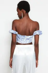 TRENDYOLMİLLA Multicolored Crop Lined Corset Detailed flower patterned Weaving Poplin Bustier - Image 7