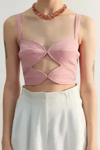 TRENDYOLMİLLA Pink Body-Fitting Weaving Cut-out/Window Detailed Bustier - Image 4