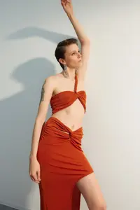 TRENDYOLMİLLA Limited Edition Brown Knitting Detailed Bustier - Image 3