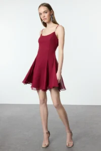 TRENDYOLMİLLA Burgundy A-Cut with accessories Lined Siphon Short Evening Gown Flight Flight Night Graduation Dress - Image 3
