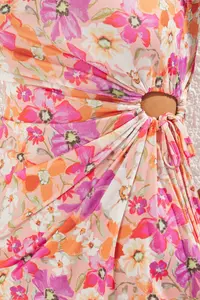 TRENDYOLMİLLA Multicolored Floral Fitted Waist Low-cut Evening Gown Night Graduation Dress - Image 4