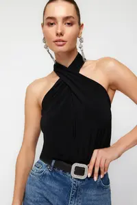 TRENDYOLMİLLA Black Barbell Collar Knitting Bodysuit .D.00004